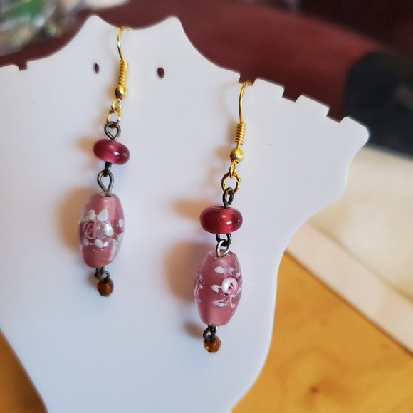 1.5" Gold Tone Floral Glass Bead Dangle Earrings